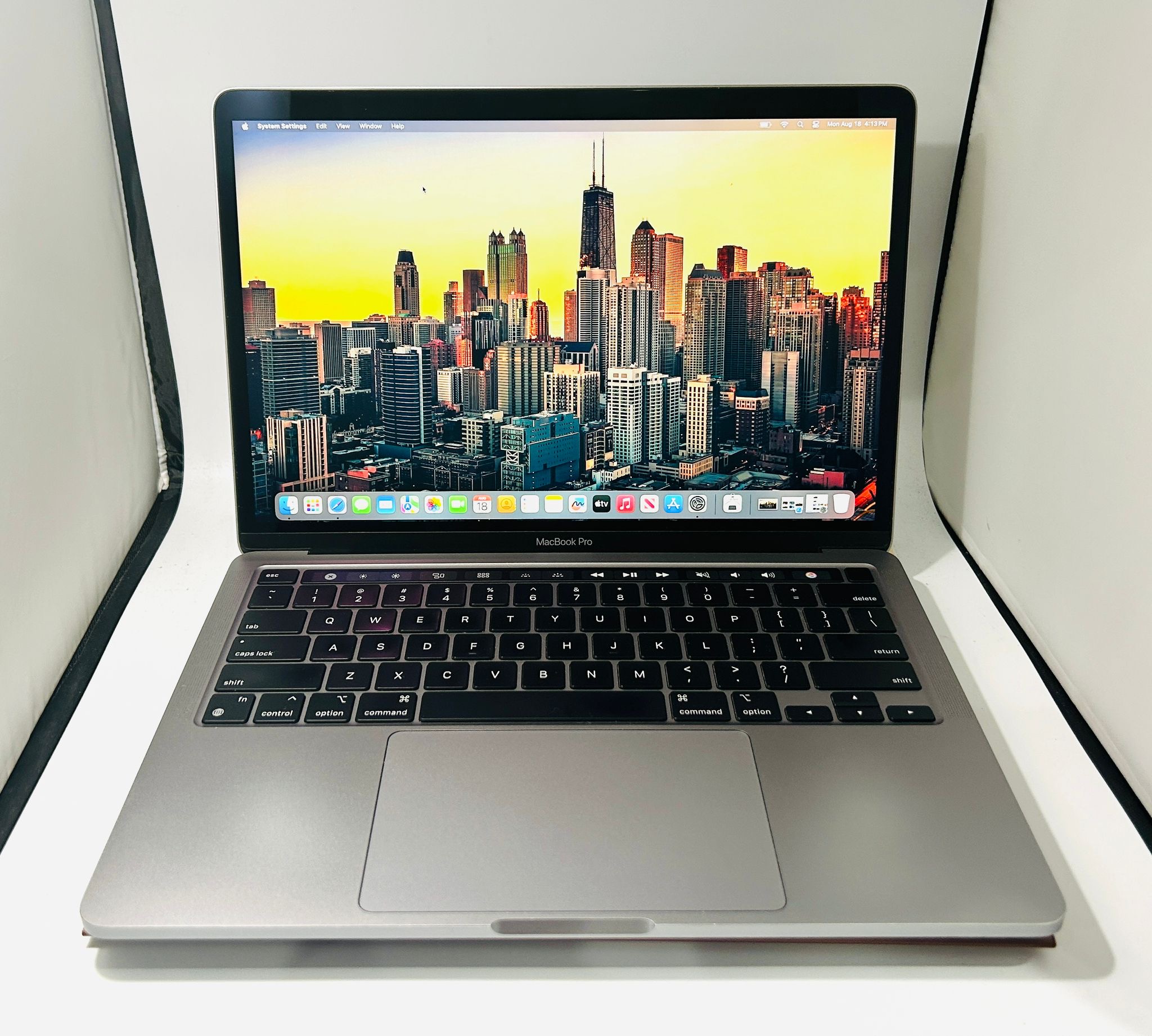 Apple Macbook Pro 13” M1 16GB 1TB TouchBar Fully Functional
