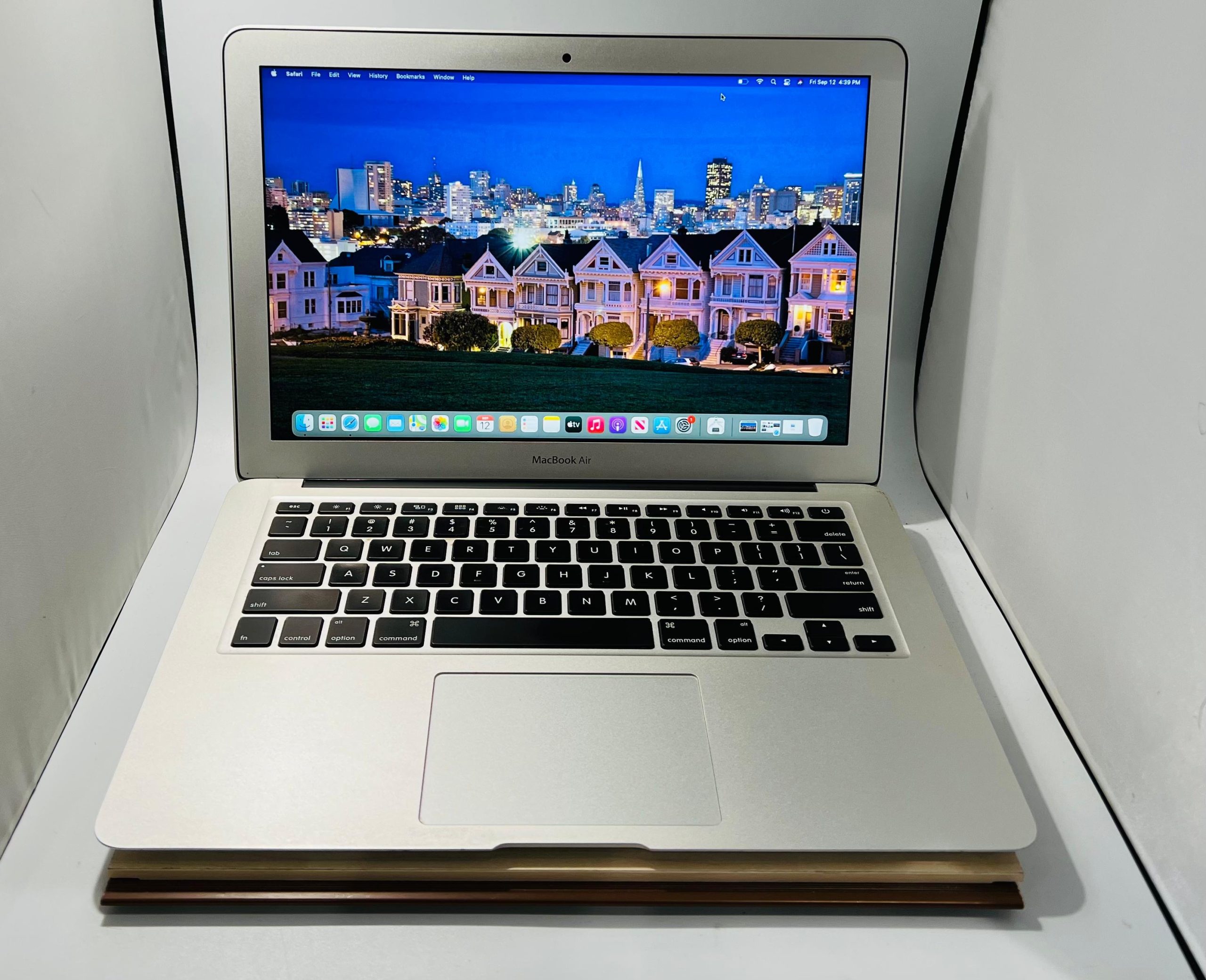 Apple Macbook Air 13” 💻 Core i7 8GB RAM 500GB SSD MacOS Big