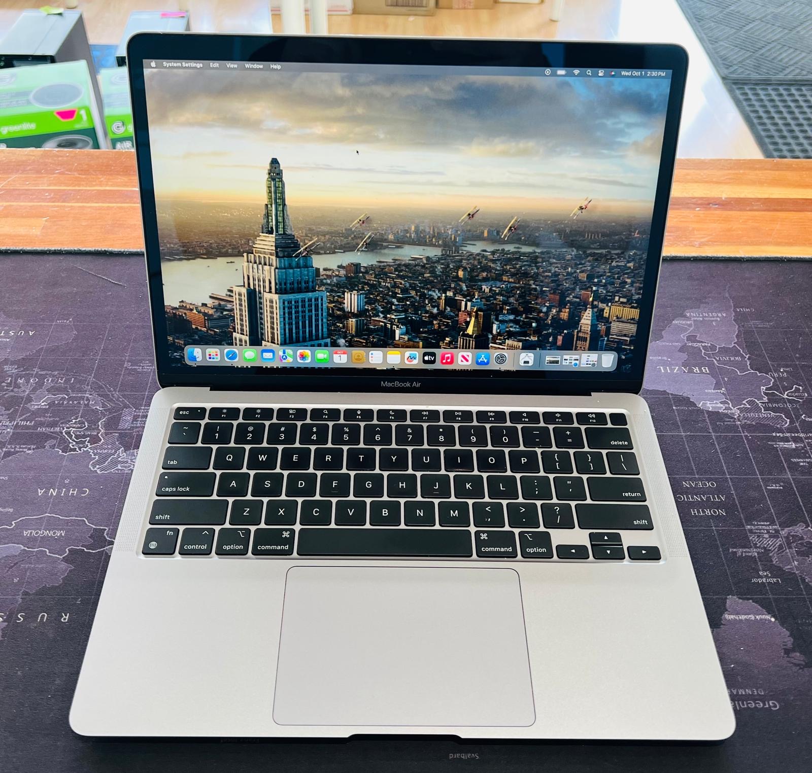 MacBook Air 13” M1 2020 16GB 1TB IOS: Sequoia Fully