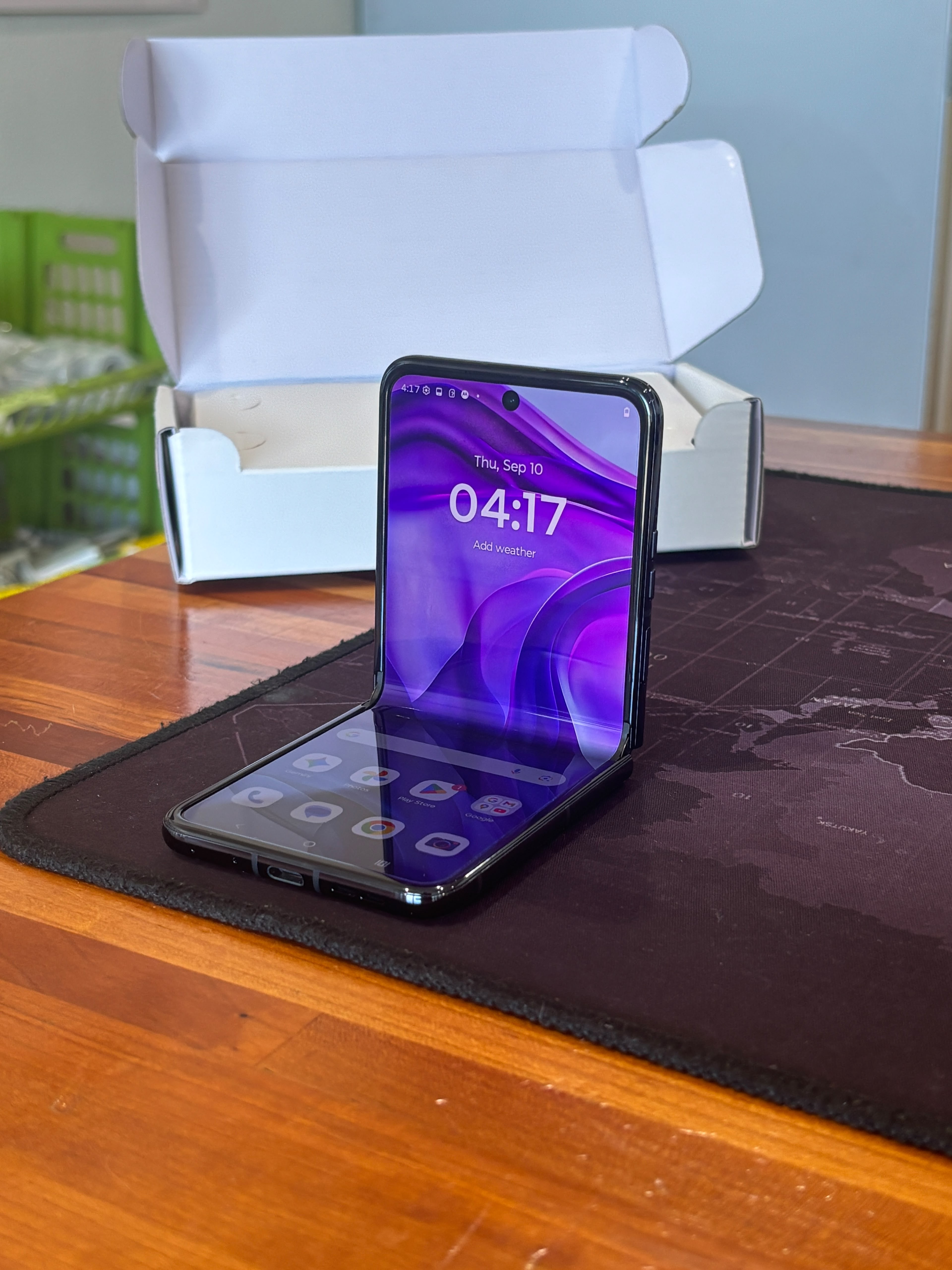 Motorola Razr PLUS 2024 256GB UNLOCKED Fully Functional
